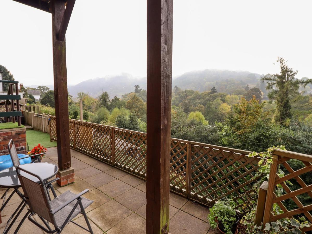 Villa Westoe Hideaway Llangollen Exterior foto